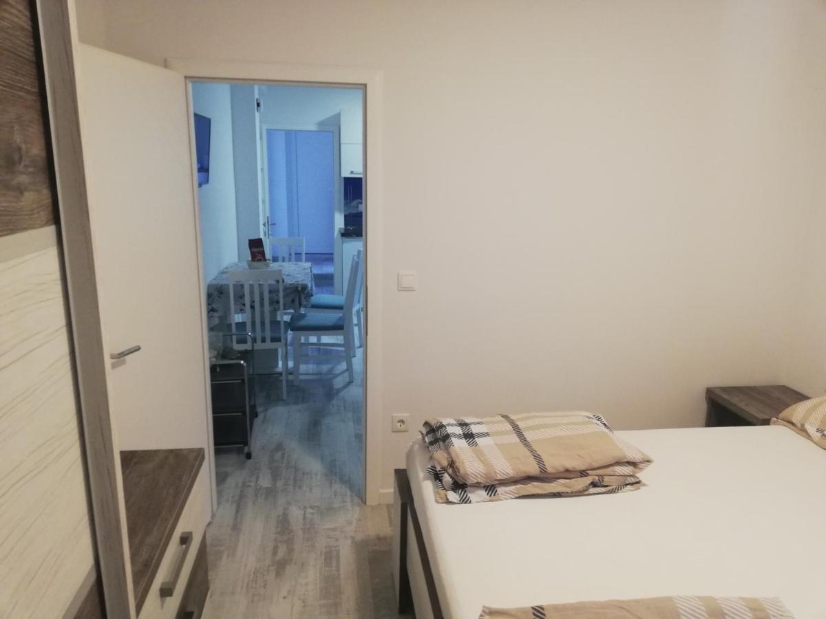 Apartments Villa Ravlic Makarska Exteriör bild