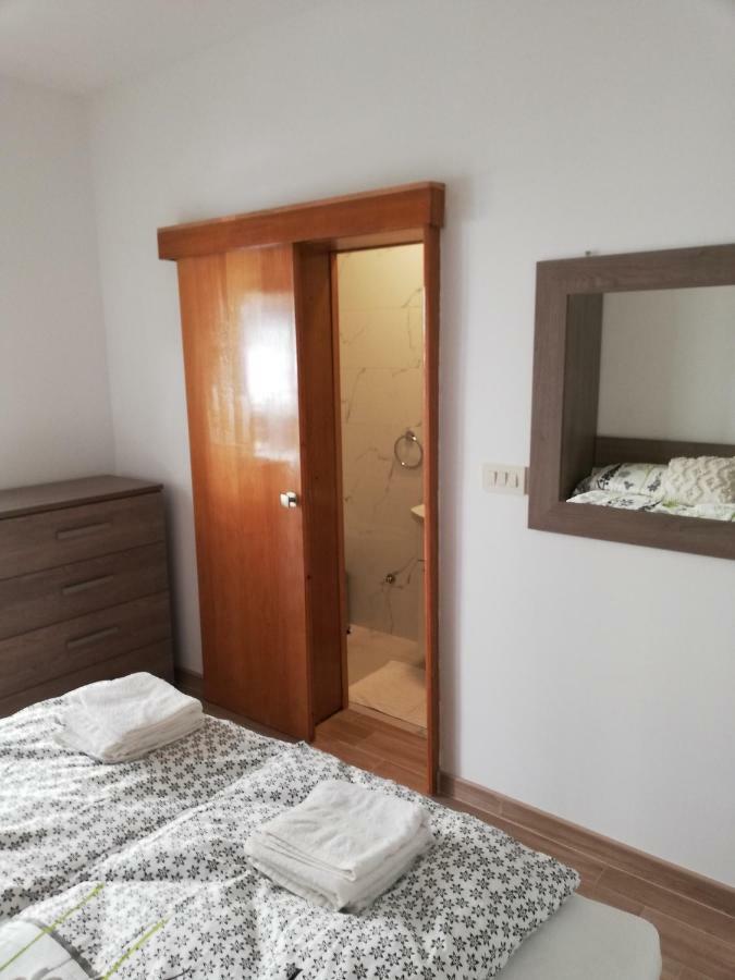 Apartments Villa Ravlic Makarska Exteriör bild