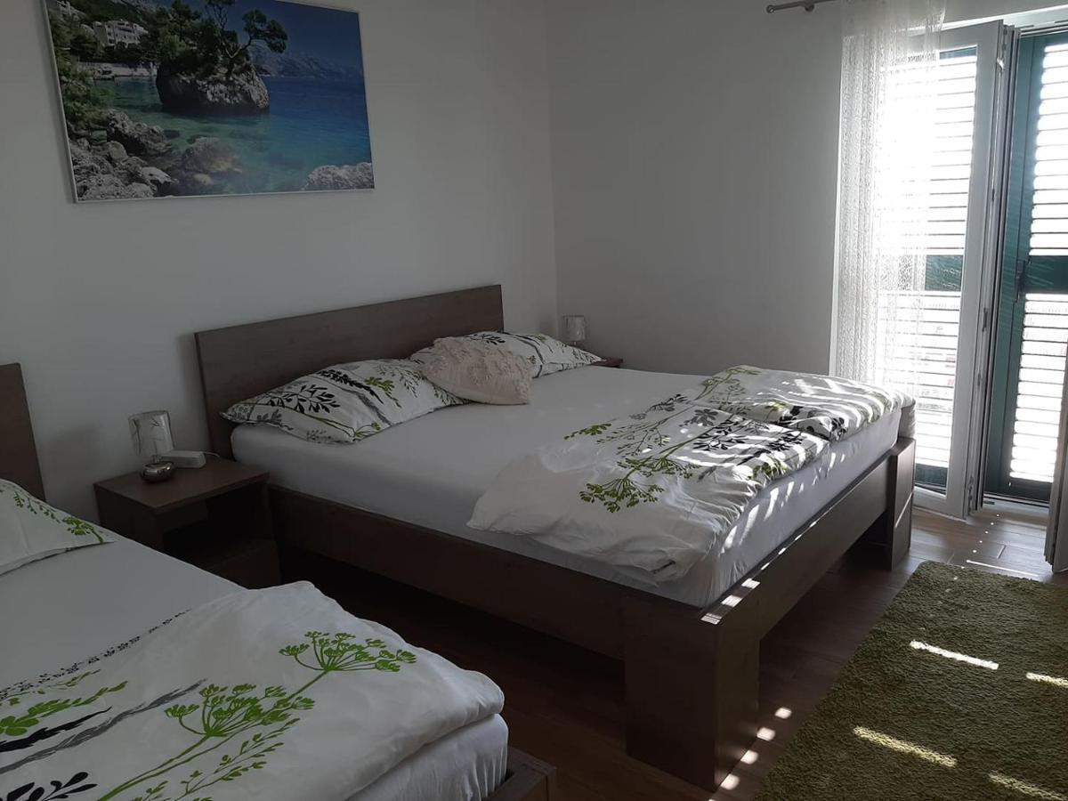 Apartments Villa Ravlic Makarska Exteriör bild