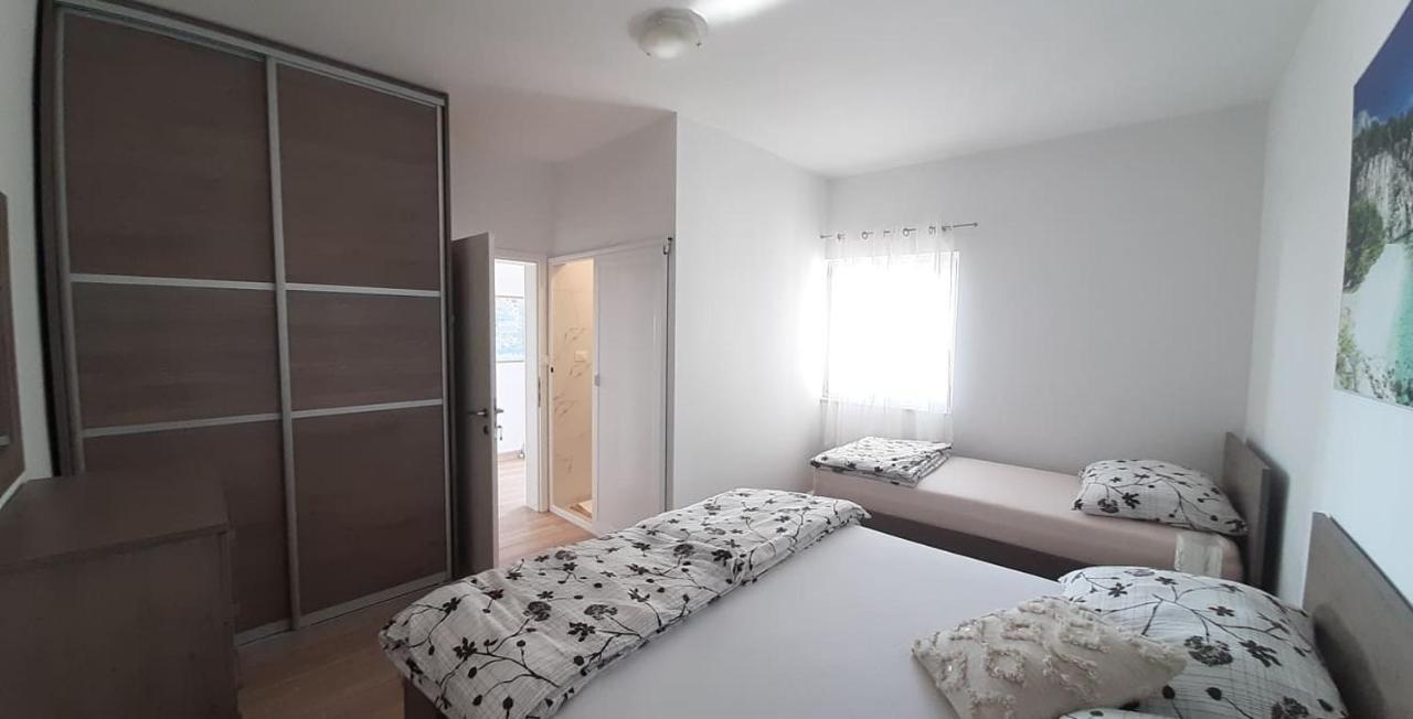 Apartments Villa Ravlic Makarska Exteriör bild